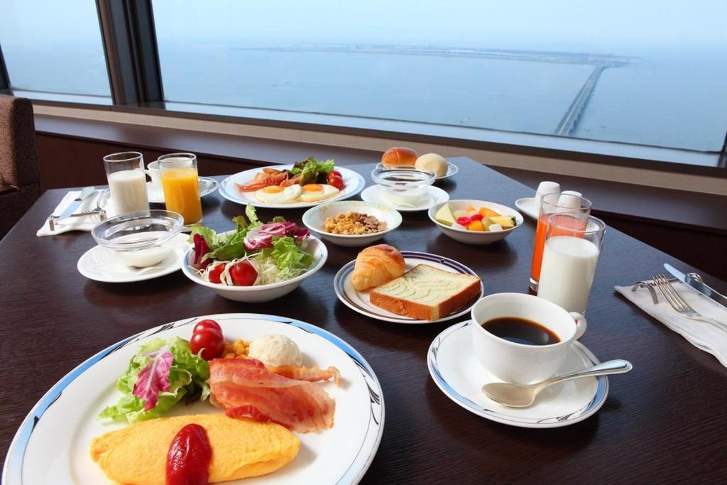 Odysis Suites Osaka Airport Hotel Izumisano Exterior foto
